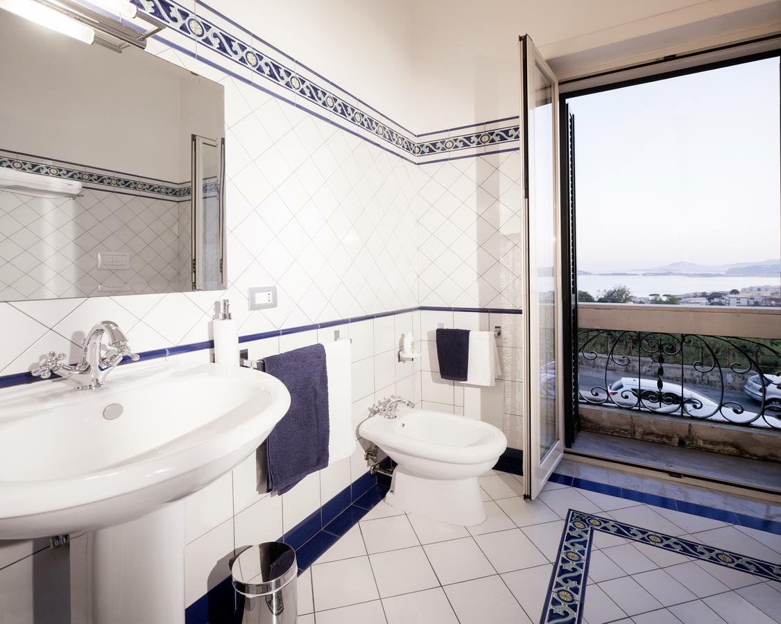 B&B Dumbolo Pozzuoli Ngoại thất bức ảnh